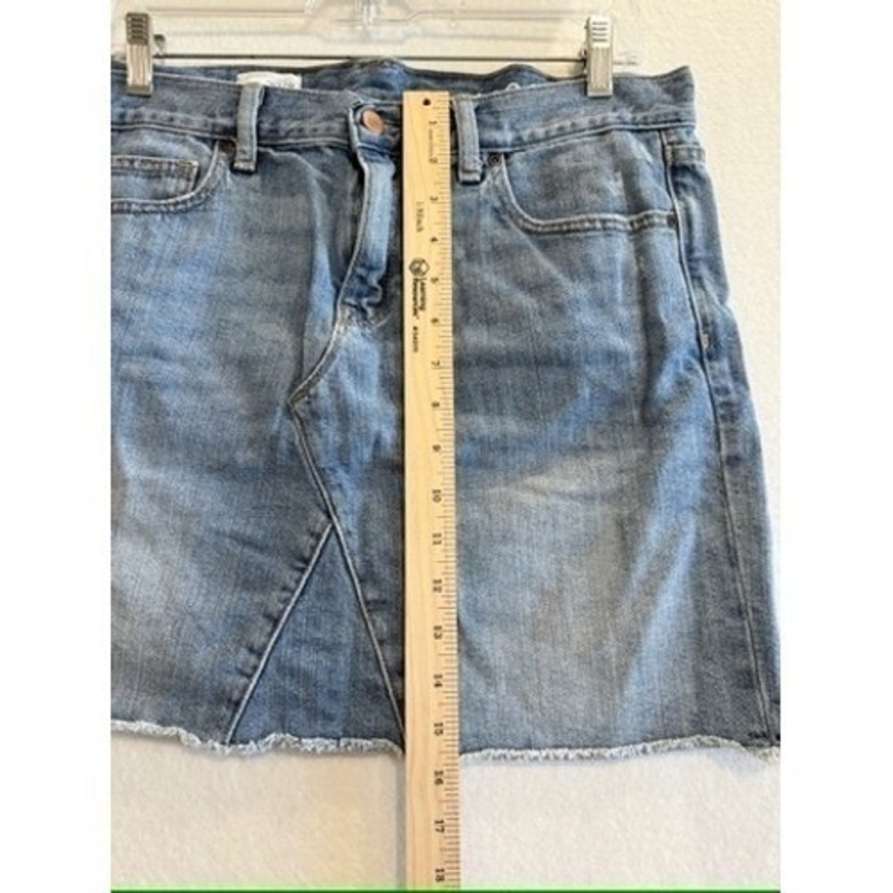 Gap‎ Denim Mini Skirt Women 29/8 Blue Distressed A-Line Raw Hem - Picture 7 of 9